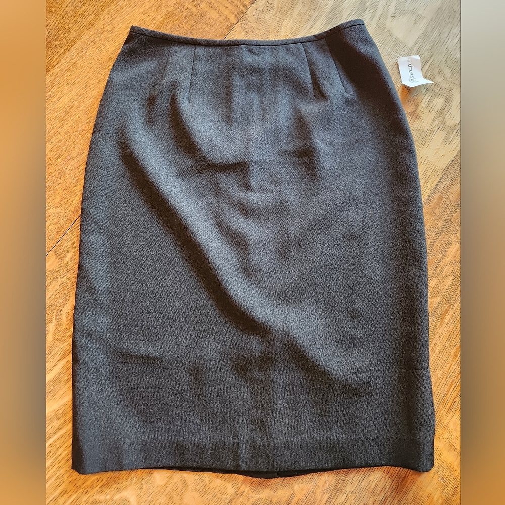 ​NWT Jones Studio Black Pencil Skirt Size 4
